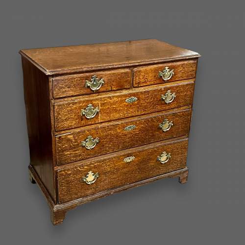 19th Century Small Oak Chest of Drawers image-1