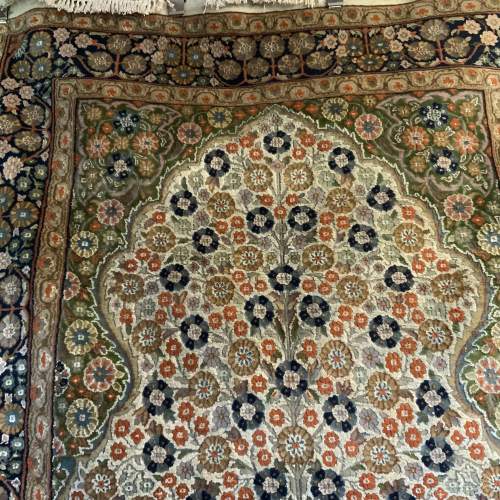Stunning Hand Knotted Indian Rug Kashmir A Superb Quality Piece image-1