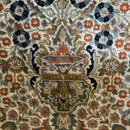 Stunning Hand Knotted Indian Rug Kashmir A Superb Quality Piece image-4