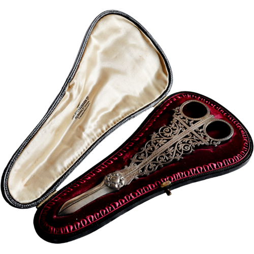 Cased Victorian Silver Grape Scissors image-5