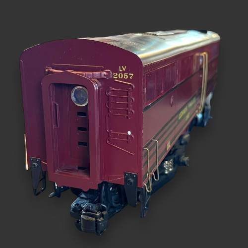 Aristo Craft Trains - Alco FA-1 Diesel Locomotive - Model image-6