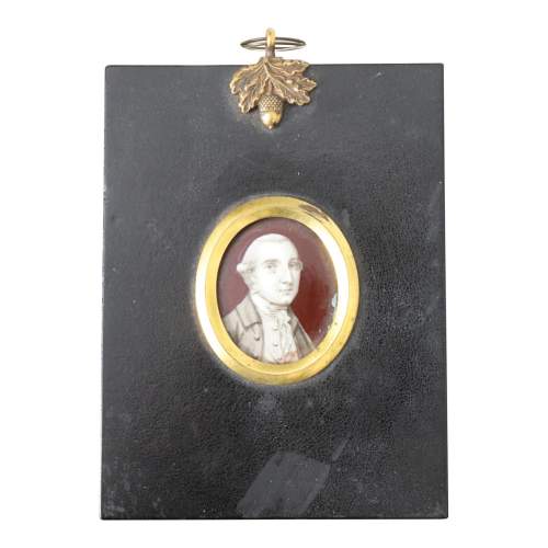 18th Century Rare Enamelled Miniature Portrait image-1