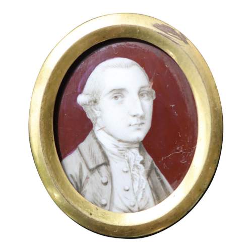 18th Century Rare Enamelled Miniature Portrait image-5