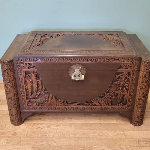 Chinese Camphor Wood Blanket Chest image-1