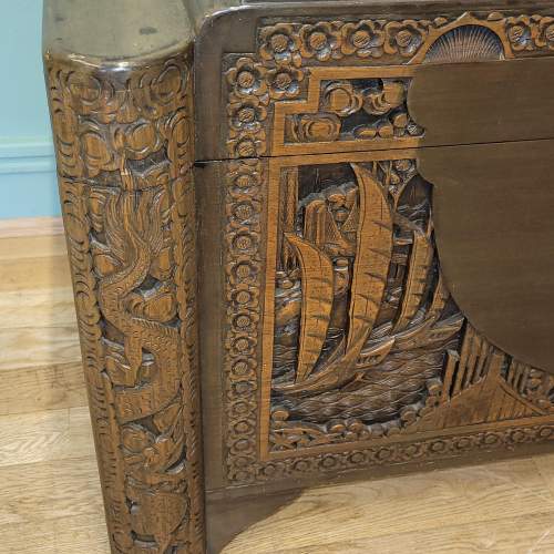 Chinese Camphor Wood Blanket Chest image-3