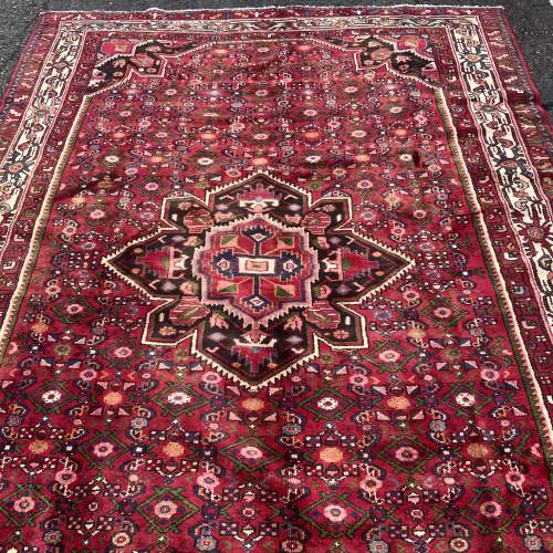 A Stunning Hand Knotted Persian Rug Hosseinabad Single Medallion image-1
