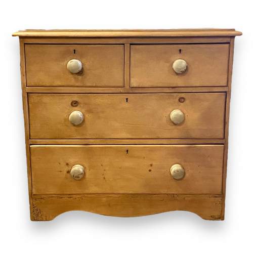 Early 20th Century Pine Chest of Drawers image-1