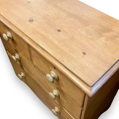 Early 20th Century Pine Chest of Drawers image-5