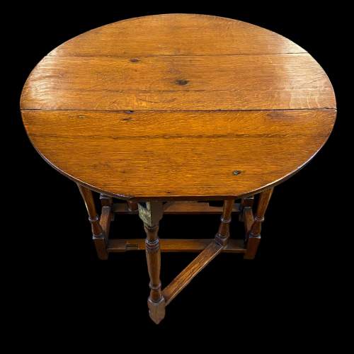 Small Oak Gateleg Table image-2