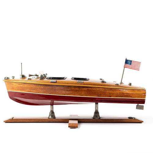 A Chris Craft Wooden Model of a 1940s Motor Launch image-1