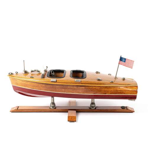 A Chris Craft Wooden Model of a 1940s Motor Launch image-2