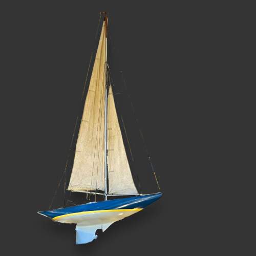 Rare Late 1940s Very Large Scale Model A Class Yacht image-3
