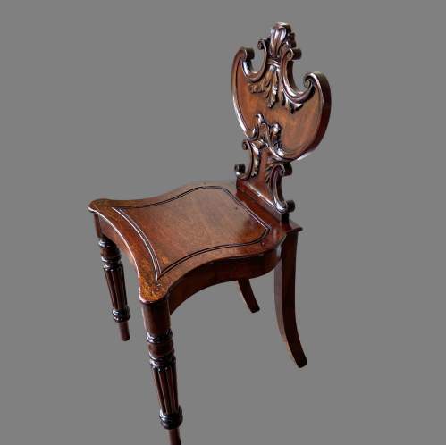 An Early 19th Century Mahogany Hall Chair image-4
