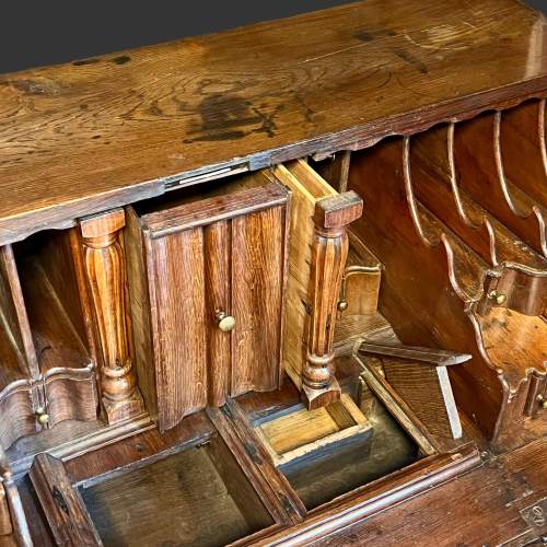 Queen Anne Period Oak Desk image-5
