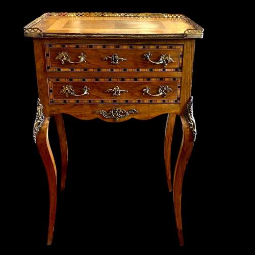 French Louis XV Style Side Table image-4
