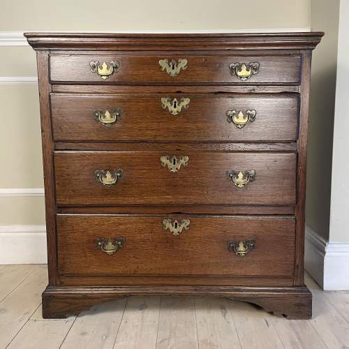 Small Georgian Chest of Drawers image-1
