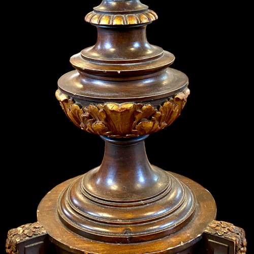 Fine Quality Edwardian Walnut and Giltwood Standard Lamp image-4
