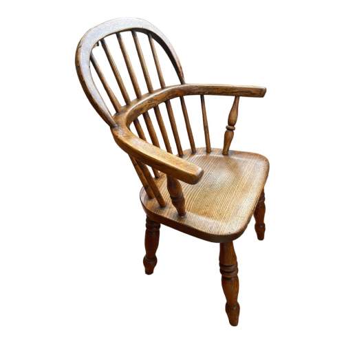 19th Century Childs Windsor Chair image-1