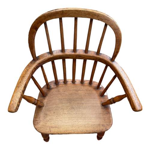 19th Century Childs Windsor Chair image-4