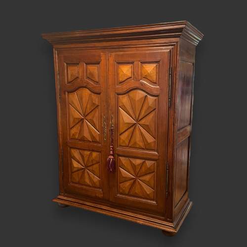 Early 19th Century Walnut Armoire image-1
