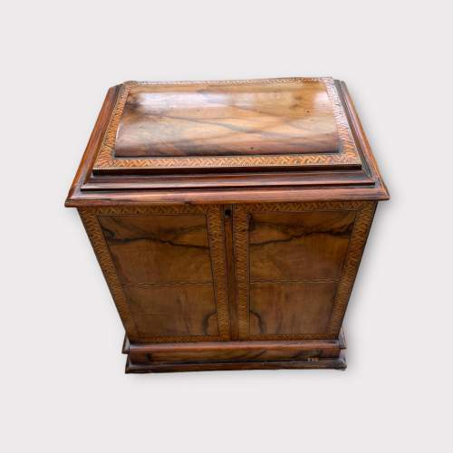 Exquisite 19th Century Bur Walnut Writing Cabinet With Drawers image-5