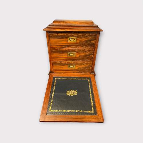 Exquisite 19th Century Bur Walnut Writing Cabinet With Drawers image-6