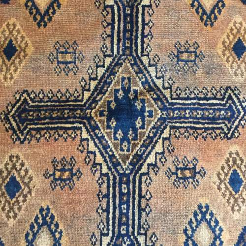 Hand Knotted Persian Shiraz Rug Circa 1960s Abrash image-3