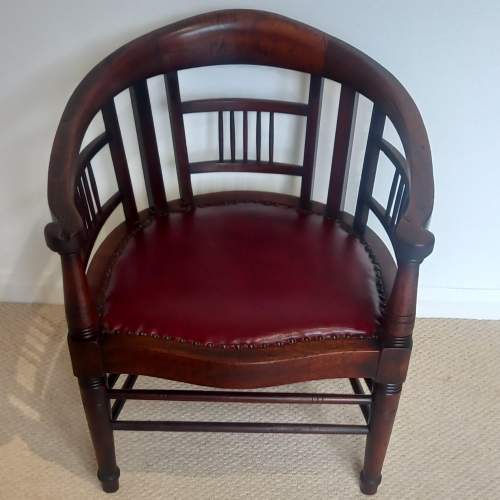 Early 20th Century Mahogany Desk Chair image-3