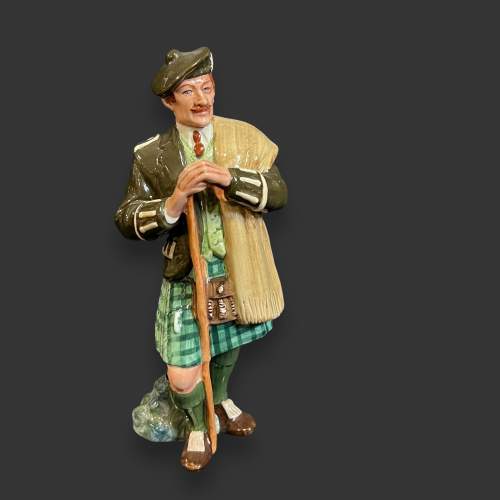 Royal Doulton The Laird Figure image-1