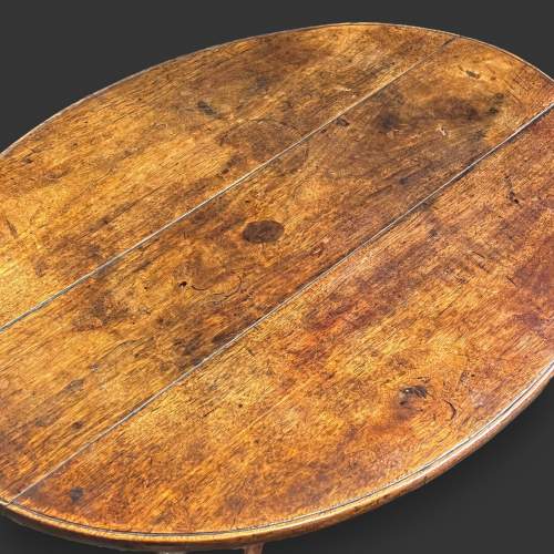 Rare and Unusual Solid Walnut Queen Anne Period Tripod Table image-3