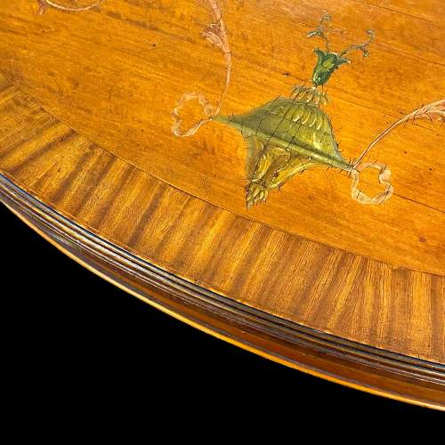 Edwardian Decorative Painted Satinwood Oval Table image-2