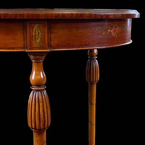Edwardian Decorative Painted Satinwood Oval Table image-6