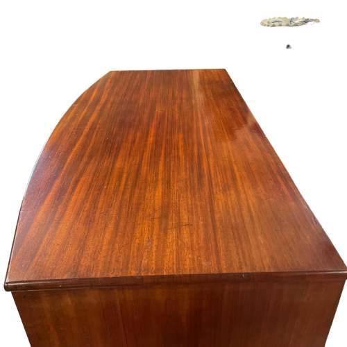 Bow Front Flame Mahogany Chest of Drawers image-4