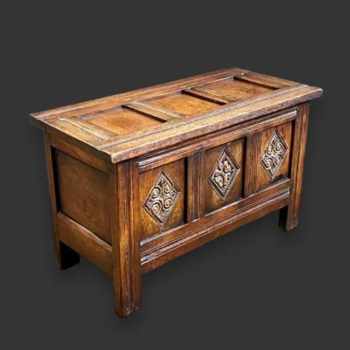 Early 20th Century Small Oak Coffer image-1