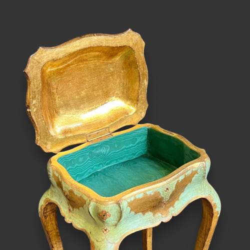 Late 19th Early 20th Century French Painted and Gilt Sewing Box image-5