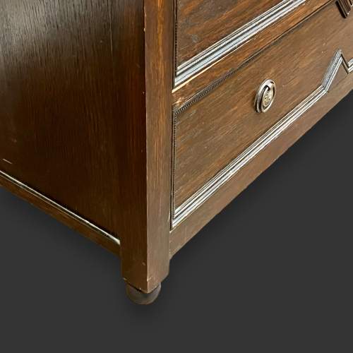 Early 20th Century Jacobean Style Chest of Drawers image-6