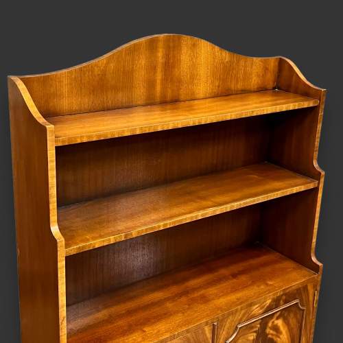 Vintage Bevan and Funnell Flame Mahogany Bookcase image-3