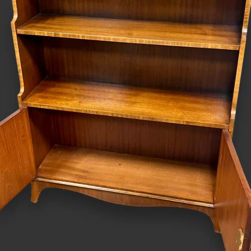 Vintage Bevan and Funnell Flame Mahogany Bookcase image-6