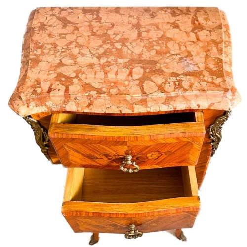 A Pair of French Marquetry Nightstands in Louis XVI Style image-3