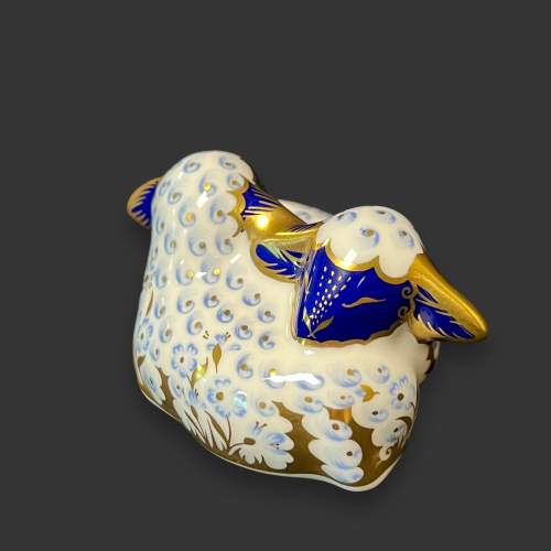 Royal Crown Derby Double Lamb Paperweight image-3