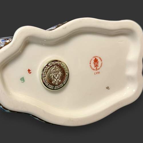 Royal Crown Derby Sheep Paperweight image-4