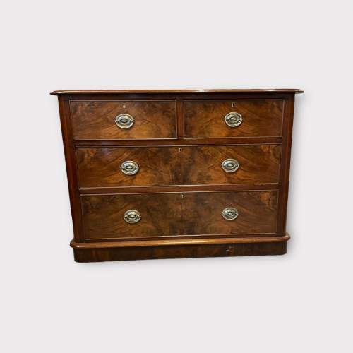 19th Century Flame Mahogany Chest Of Drawers image-1