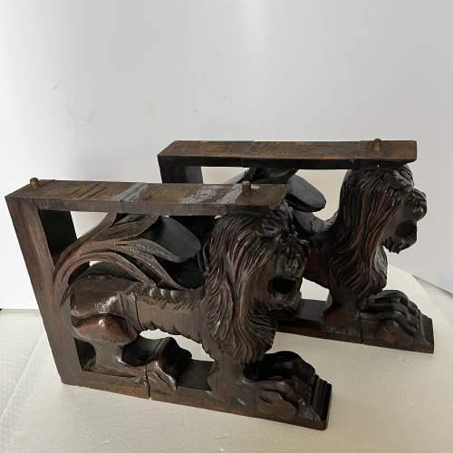 19th Century Carved Oak Lion Corbels image-2