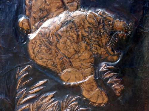 1970s Large Repousse Copper Leaping Tiger Framed Picture image-2