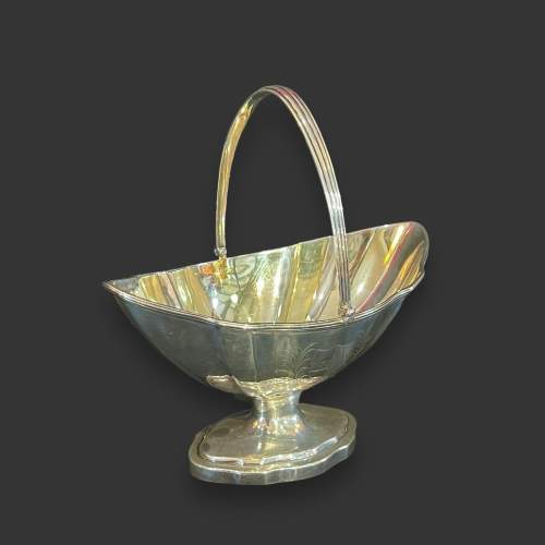 George III Silver Sugar Basket image-1