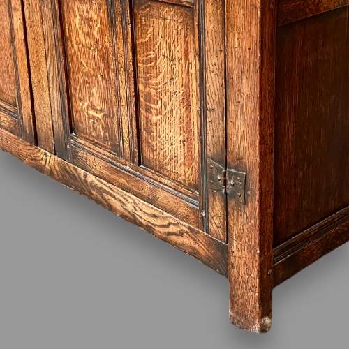Titchmarsh and Goodwin Solid Carved Oak Court Cupboard image-6