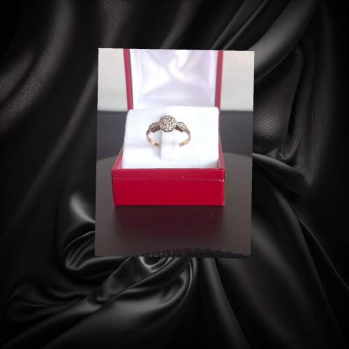 Gold Diamond Ring image-2