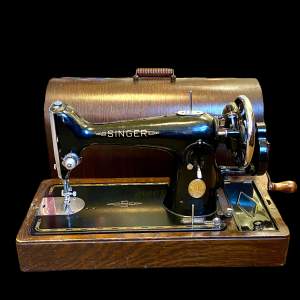 1930s Vintage Singer Sewing Machine