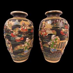 Pair of 3D Satsuma Vases