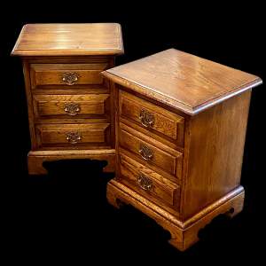 Small Pair of Quality Oak Bedside Drawers